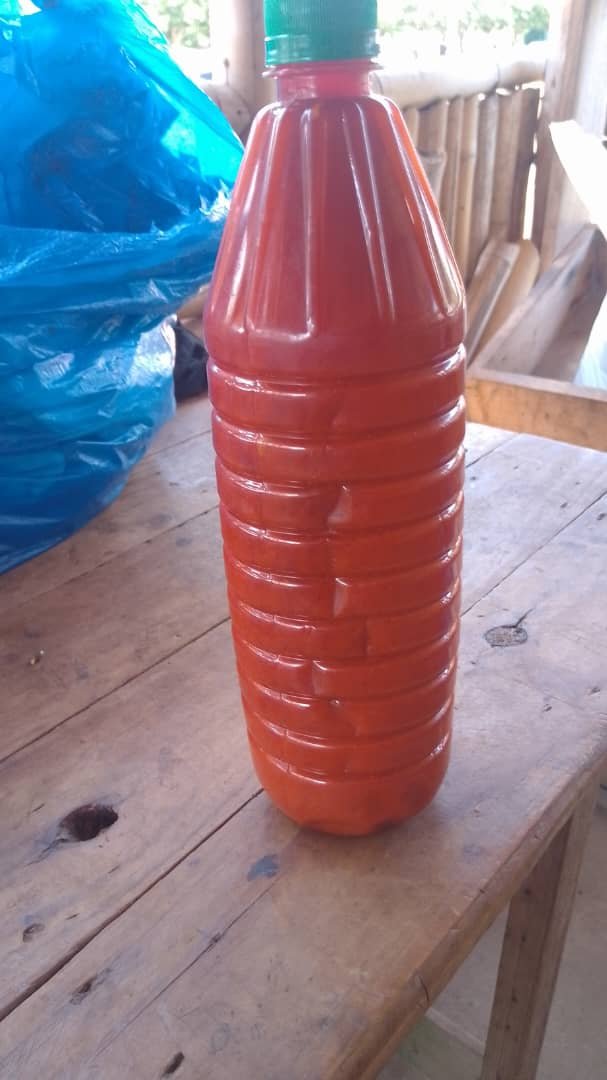 Huile rouge 1 l